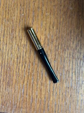Vintage 1950's Dunhill Denicotea , France, holder , excellent condition